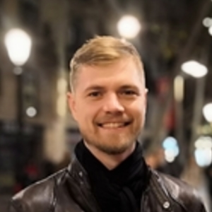 Daniel - Prof de russe - Massy