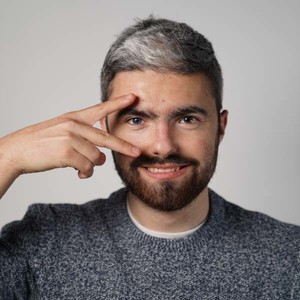 Valentin - Prof de langue des signes - Pau
