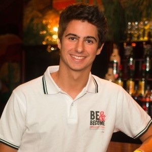 Julien - Prof de maths - Paris