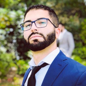 Oubai - Prof de maths - Paris 18e