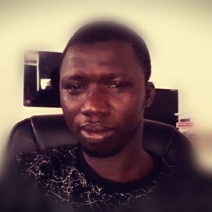 Moustapha - Prof de maths - Paris
