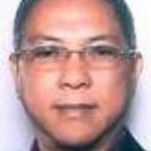 José - Prof de maths - Paris