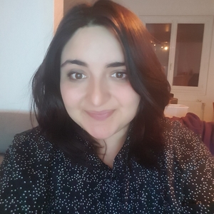 Shelly - Prof de maths - Champigny-sur-Marne