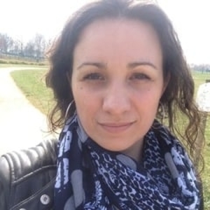 Angélique - Prof de maths - Dracy-le-Fort