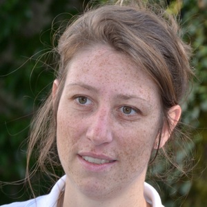 Lucie - Prof de philosophie - Francheville