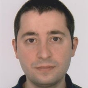Rémi - Prof d'économie - Lyon