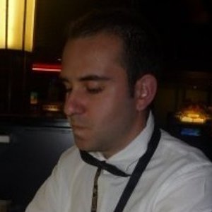 Anthony - Prof d'histoire - Paris