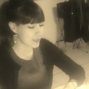 EMMANUELLE - Prof d'histoire - Paris