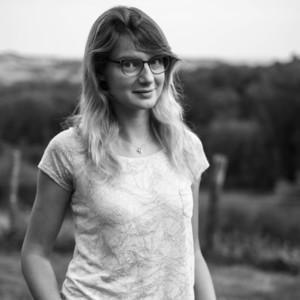 Angèle - Prof de français - Clairvaux-les-Lacs