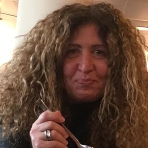 Agnes - Prof d'aide aux devoirs - Ségny
