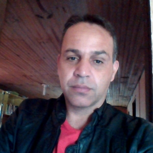 Carlos Alberto - Prof d'anglais - Seillons-Source-d'Argens
