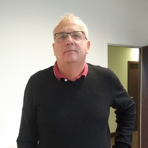 FRANCOIS - Prof de comptabilité - Brie
