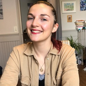 Sarah - Prof de yoga - Saint-Étienne