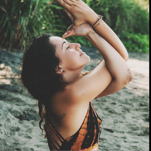 Nad - Prof de yoga - Paris
