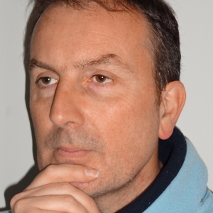 Vincent - Prof de yoga - Simandre