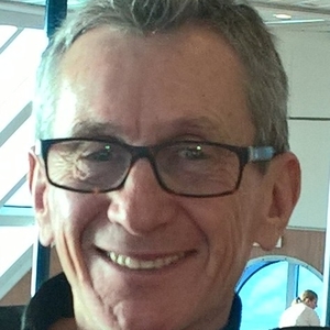 Patrick - Prof de yoga - Ménerbes
