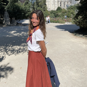 Delphine - Prof de yoga - Le Porge