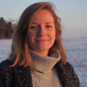 Cécile - Prof de droit civil - Paris