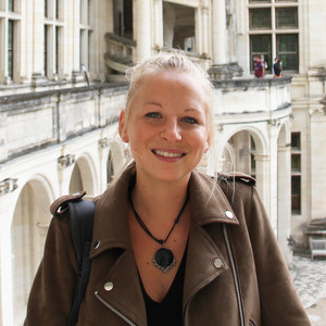 Inès - Prof de conjugaison - Paris