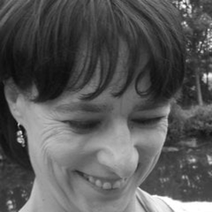 FRANCOISE - Prof de français - Coulombs