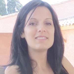 Amélie - Prof de maths - Saint-Geniès-de-Fontedit