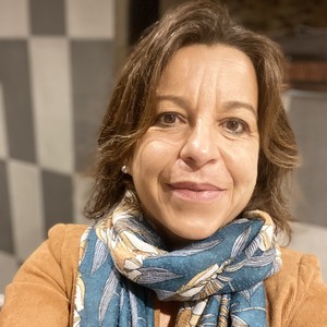 Isa - Prof d'aide aux devoirs - Lannilis