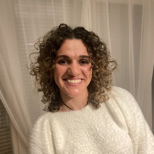 Leïla - Prof d'aide aux devoirs - Montigny-le-Bretonneux