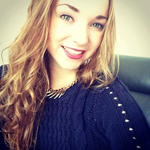 Charlène - Prof d'aide aux devoirs - Élancourt
