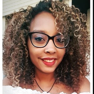 Priscilla - Prof d'aide aux devoirs - Sarcelles