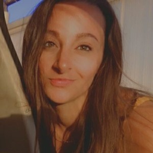 Emilie - Prof d'aide aux devoirs - Saint-Hilliers