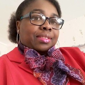 Emma-Patricia - Prof d'économie - Angers