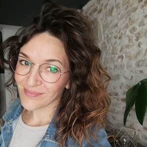 Aurore - Prof de maquillage - Brux