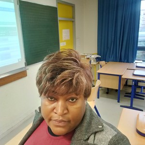 Louise- Sonia - Prof de français - Torcy