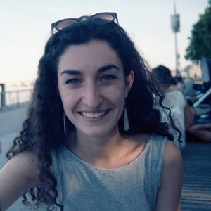 Emma - Prof de théâtre - Paris