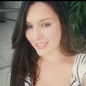 Kamilla - Prof de portugais brésilien - Paris