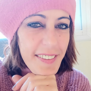 Samira - Prof de compréhension écrite - français - Paris