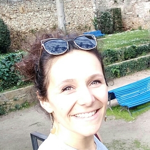 Juliette - Prof de fle - français langue étrangère - Saint-Georges-de-Montaigu