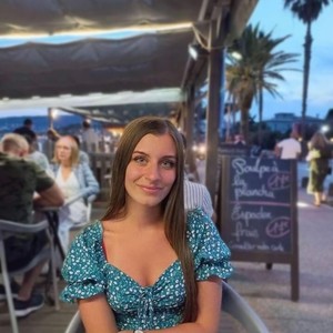 Camille - Prof de français - Épinay-sur-Orge