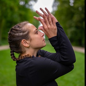 Lauralee - Prof de yoga - Colombes