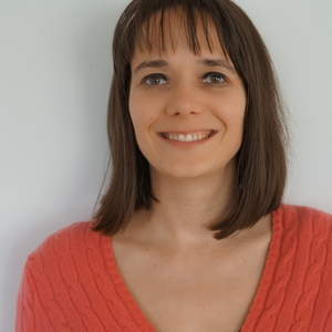 Mlle Mélanie - Prof d'aide aux devoirs - Sainte-Gemmes-sur-Loire