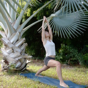 Lenora - Prof de yoga - Paris