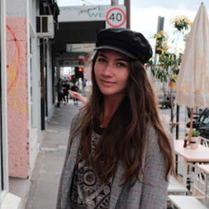 Eleonore - Prof d'anglais - Poitiers