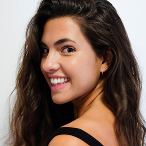 Kenza - Prof de yoga - Paris
