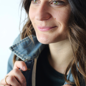 Jade - Prof de yoga - Paris