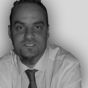 Olivier - Prof de graphisme - Avion