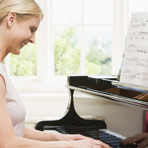 Laura - Prof de piano - Paris