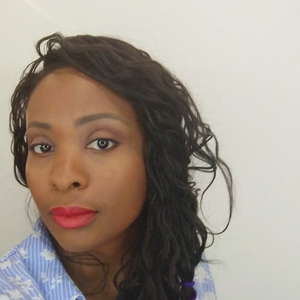Sylvie - Prof de maquillage - Montreuil