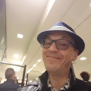 Emmanuel - Prof de bureautique - Artres