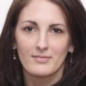 Eleonore - Prof de droit public - Paris