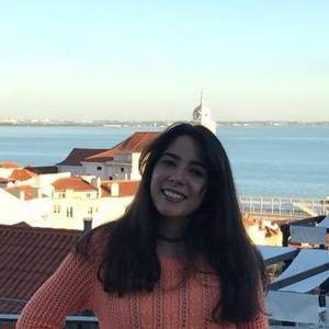 Indira - Prof d'espagnol - 